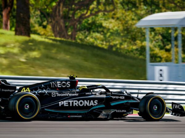 mercedes f1 team