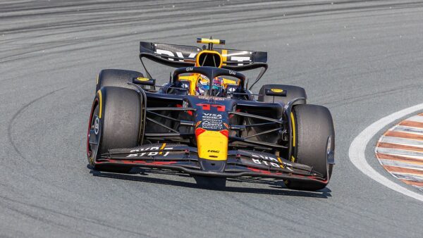 Sergio Perez (MEX, Oracle Red Bull Racing)