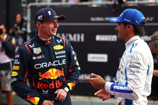 Max Verstappen en Carlos Sainz