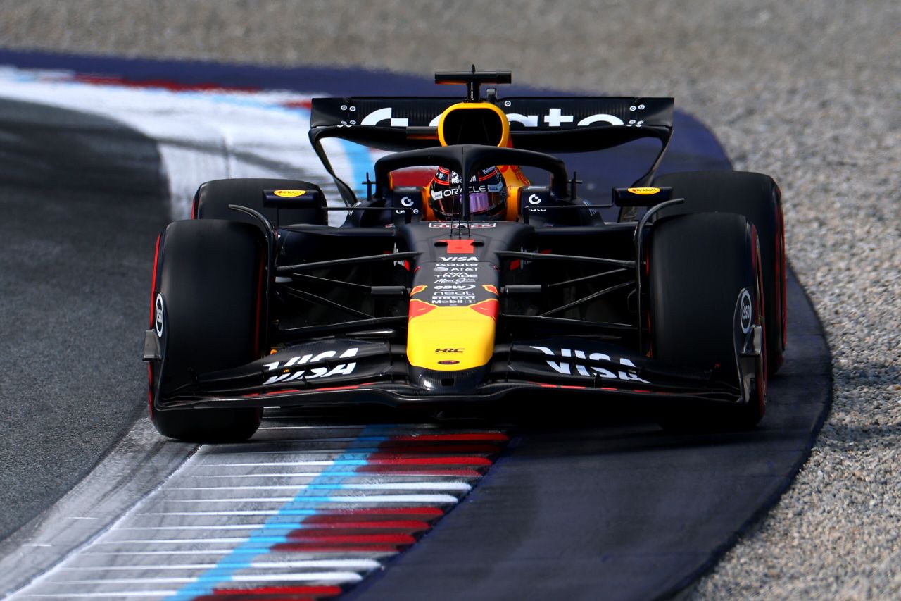 Zo ziet het salaris van een F1-bandenwisselaar eruit: bonussen tot €2.300 per race