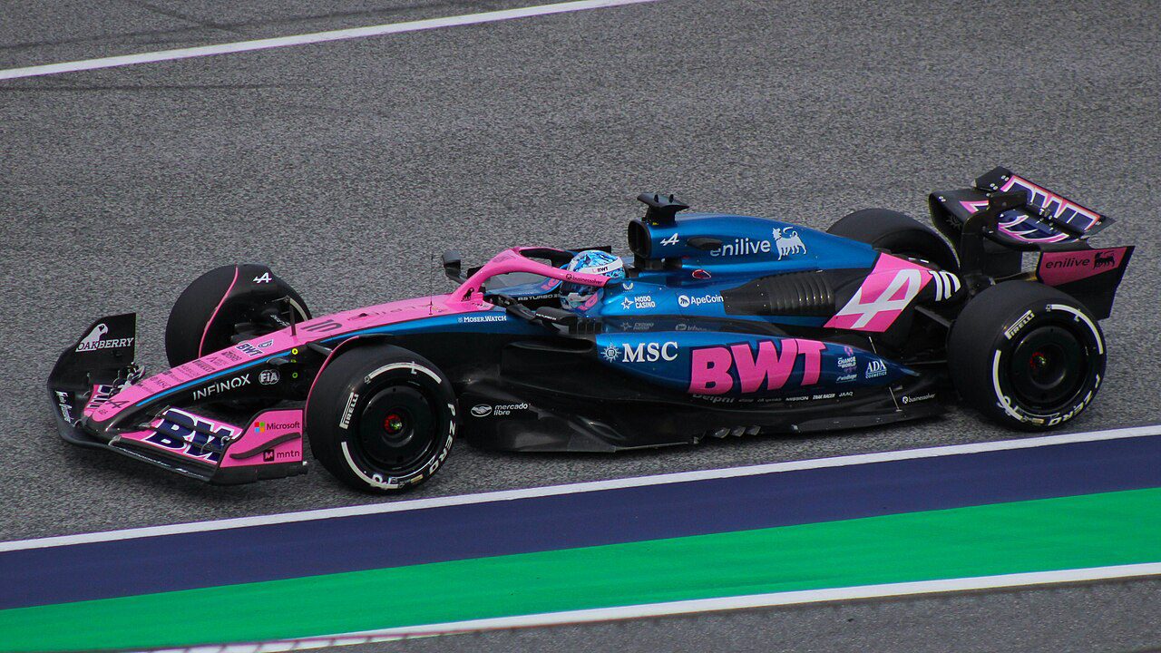 Inbraak bij Renault’s motorfabriek: angst groeit dat Alpine slachtoffer is van spionage