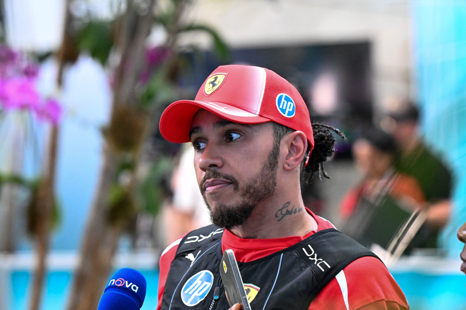Lewis Hamilton bevestigt grootste Ferrari-zwakte tegenover Mercedes W17
