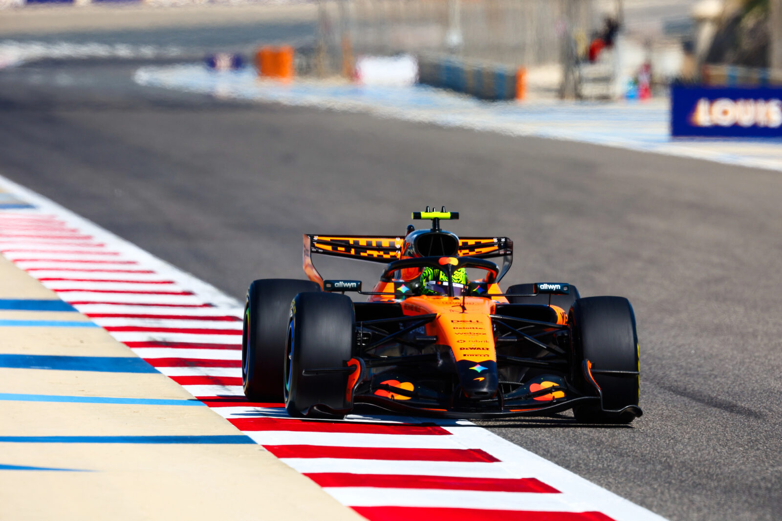 Waarom Mercedes en McLaren ondanks dezelfde motor totaal verschillende prestaties leveren